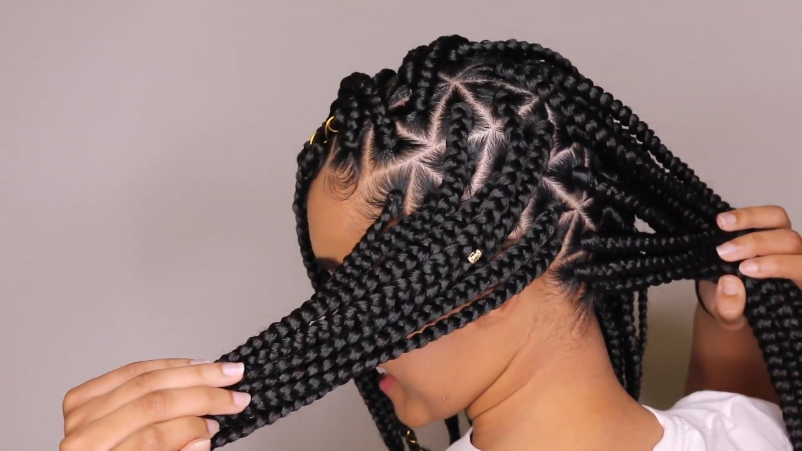 Triangle part box braids